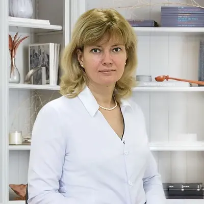 доктор Моисеенкова Ольга Леонидовна – врач психиатр-нарколог клиники «Санати» в Кизеле